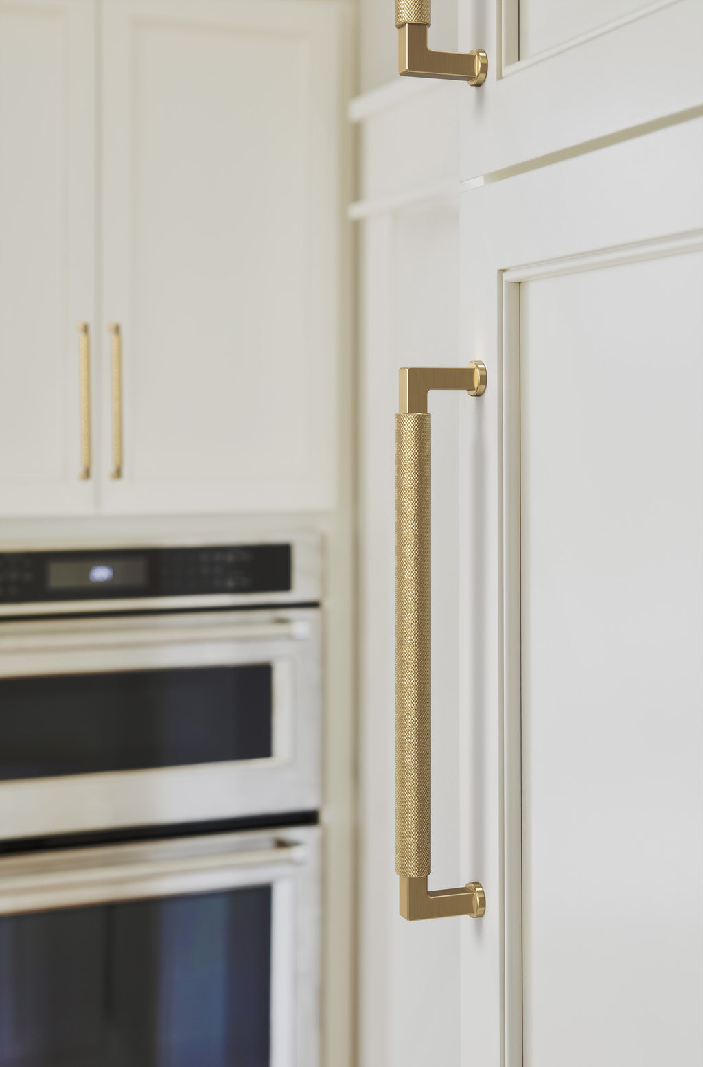 Amerock Balata Pull 8-13/16" Center To Center, Champagne Bronze