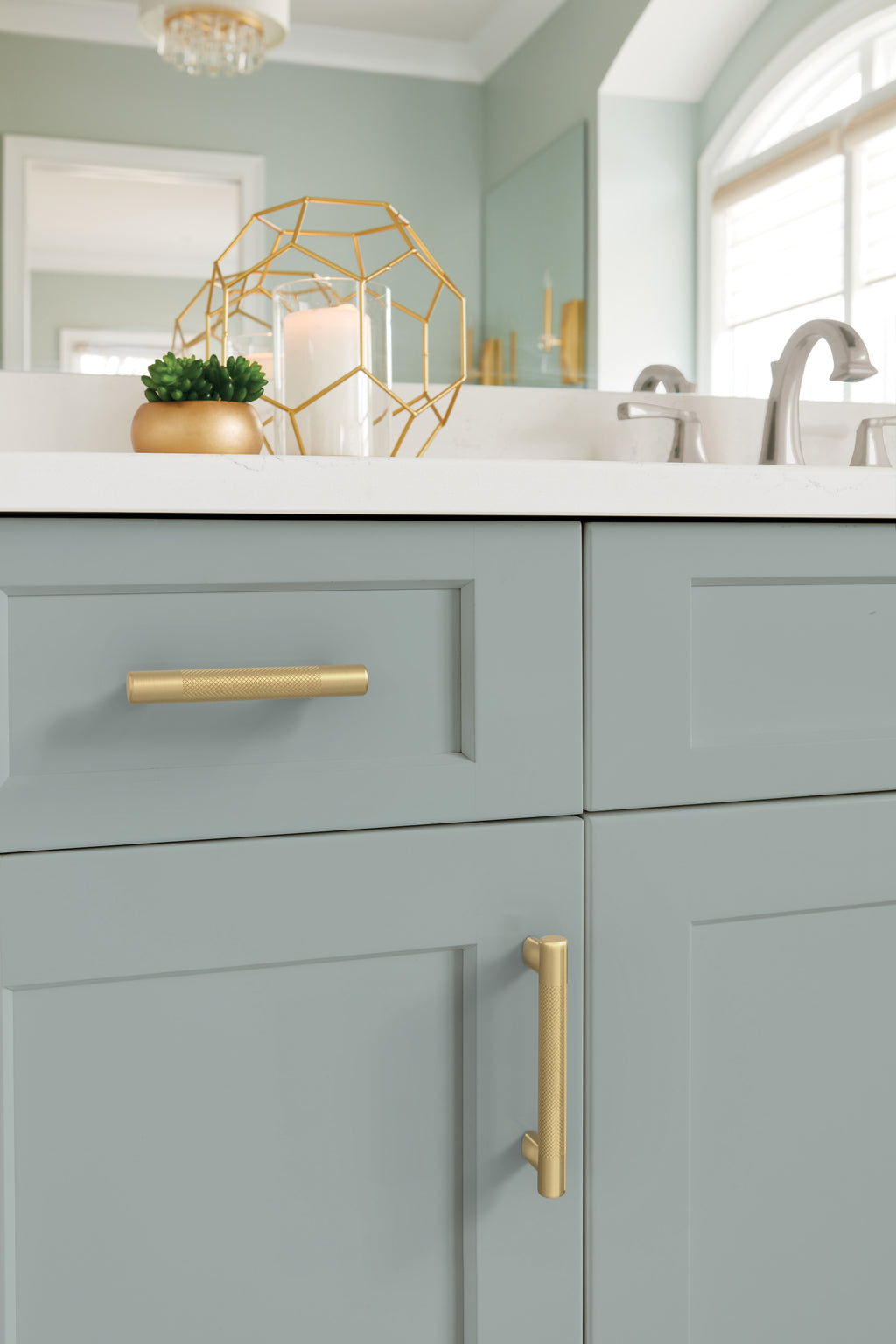 Amerock Bronx Pull  Champagne Bronze 5-1/16" Center to Center