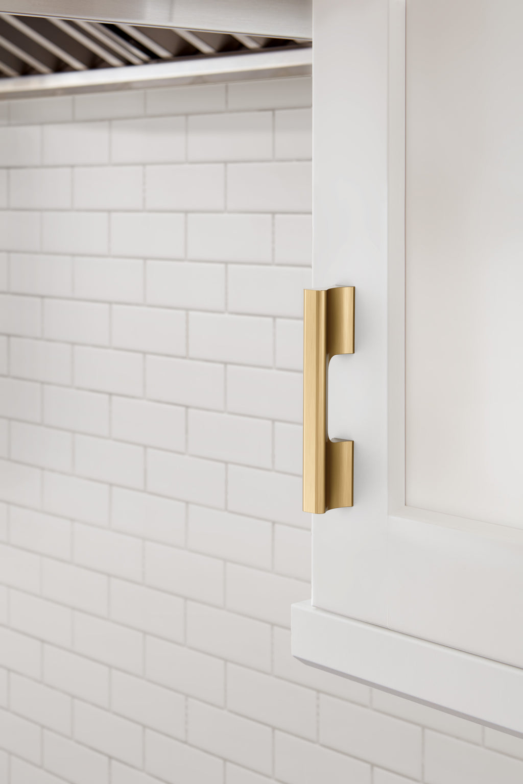 Amerock Status Pull Champagne Bronze 3-3/4" Center to Center