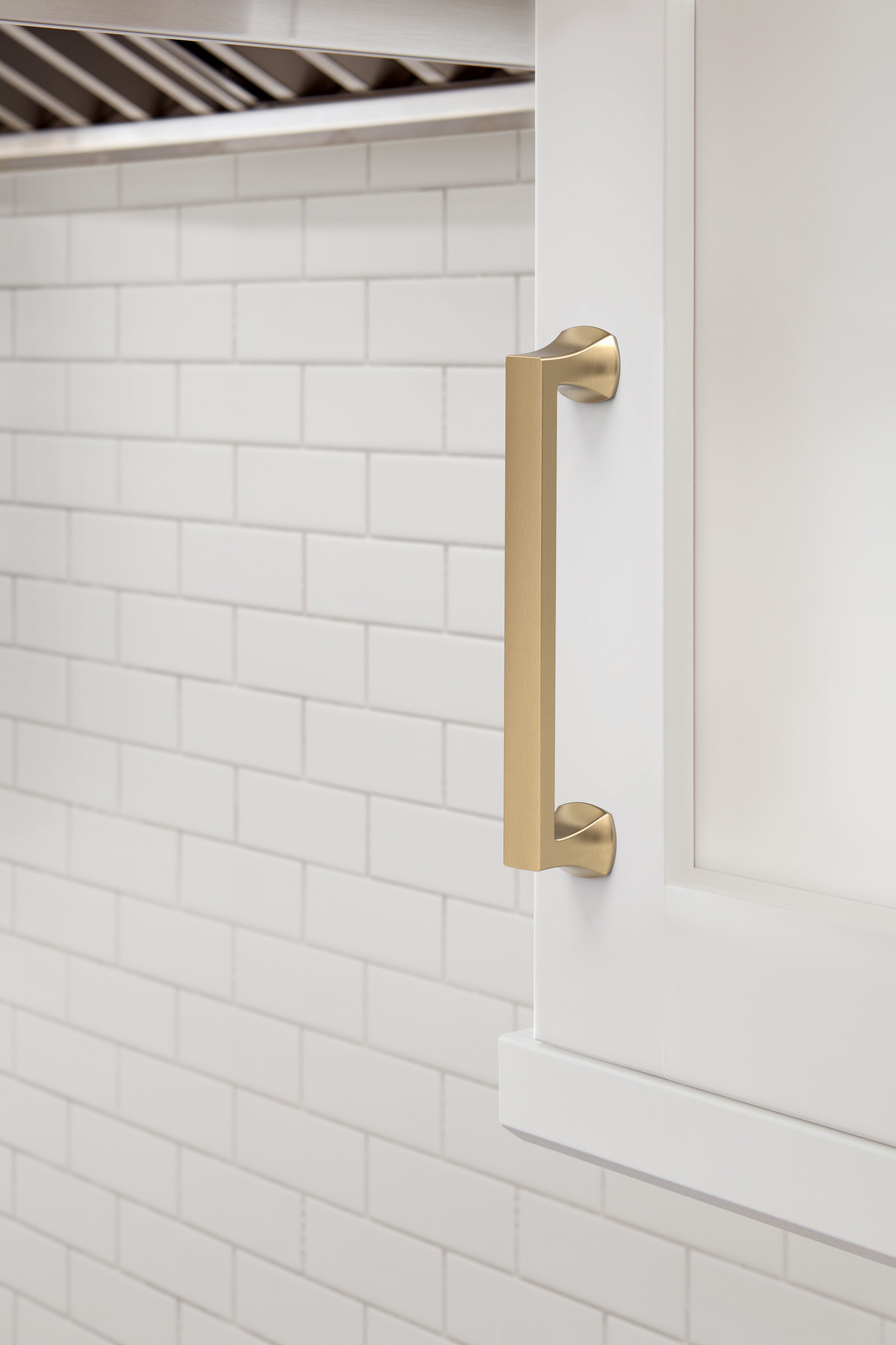 Amerock Hybridize Pull  Champagne Bronze 5-1/16" Center to Center