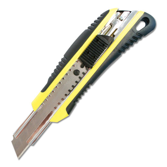 FC.TRIBLADE.jpg