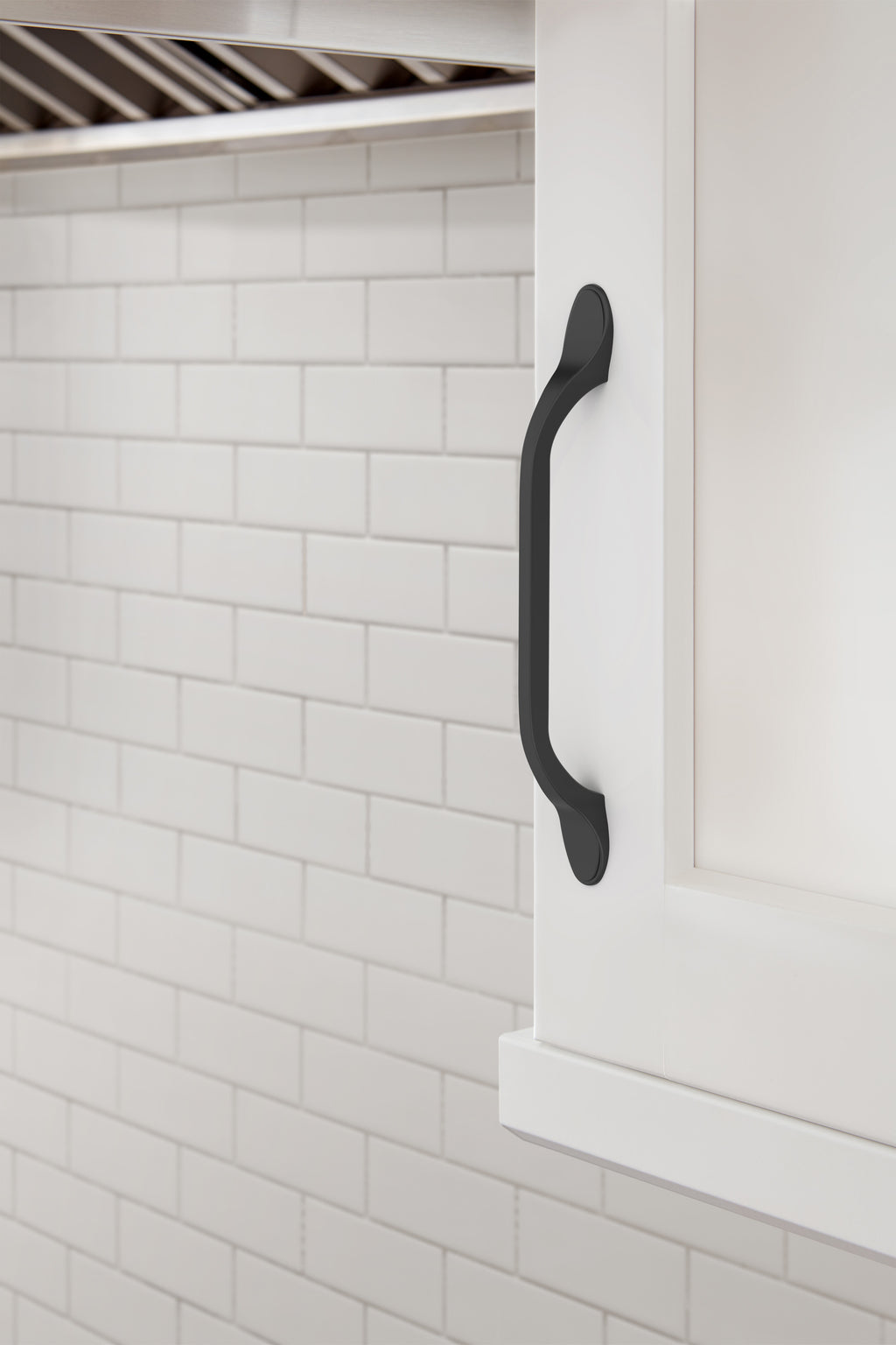 Amerock Ravino Pull Matte Black 5-1/16" Center to Center