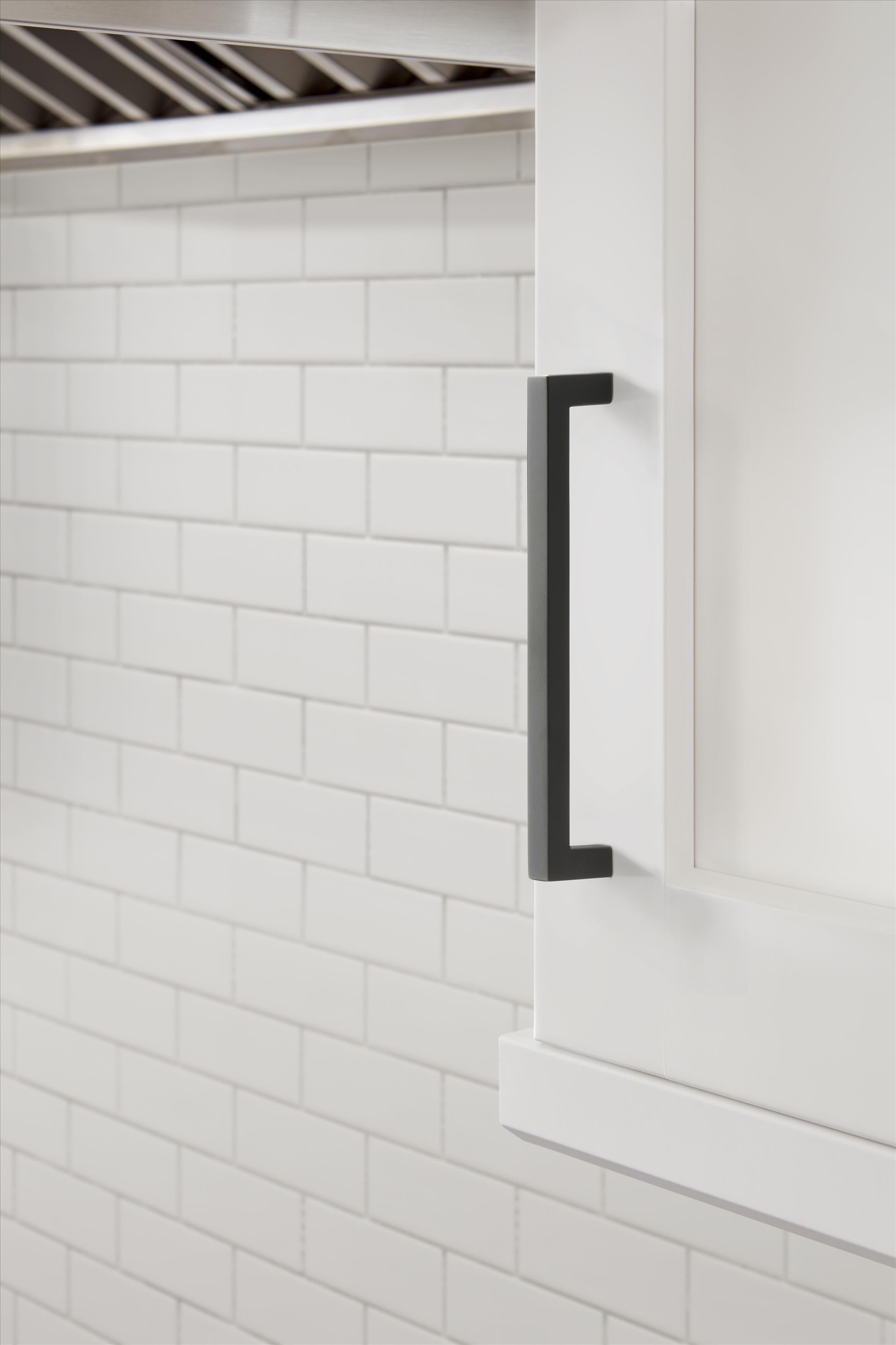 Amerock Monument Pull  Matte Black 6-5/16" Center to Center