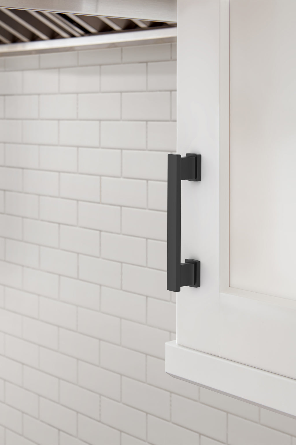 Amerock Triomphe Pull Matte Black 3-3/4" Center to Center