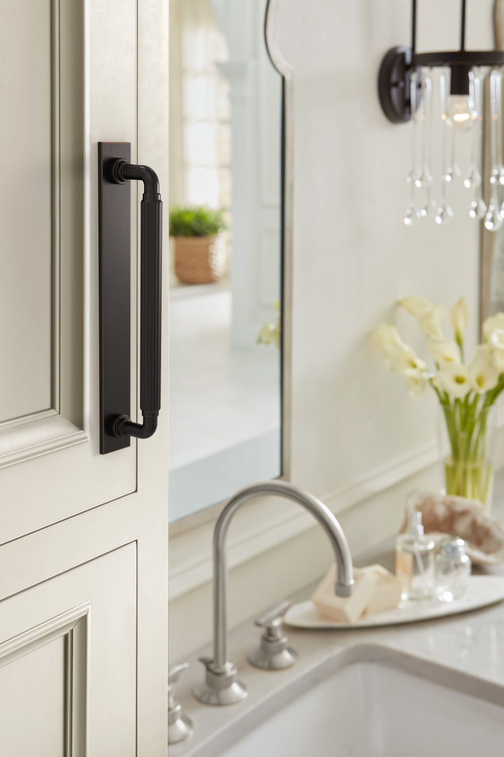 Amerock Ladera Backplate 6-5/16" Center To Center, Oil-Rubbed Bronze