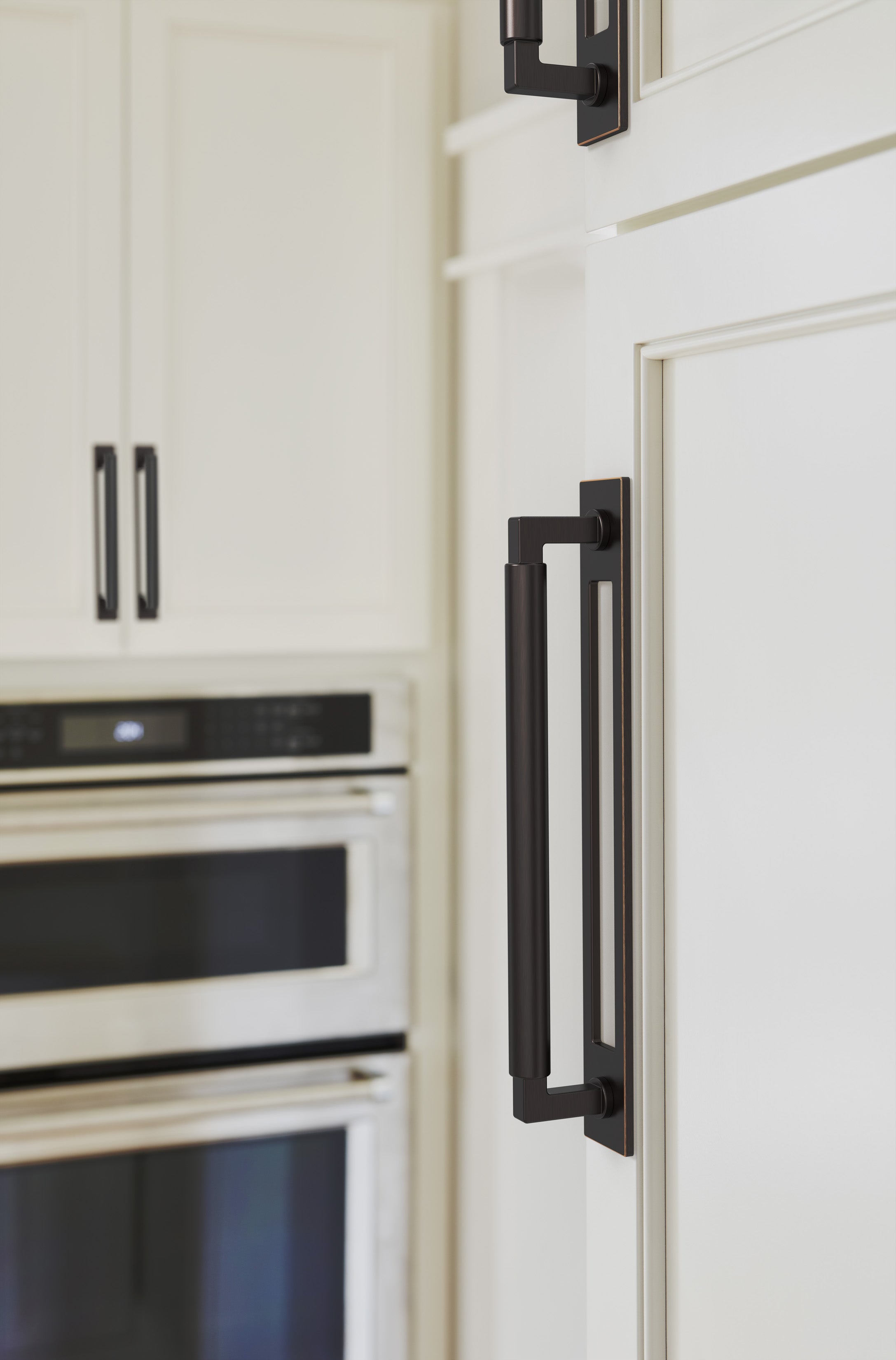 Amerock Medora Backplate 7-9/16" Center To Center, Oil-Rubbed Bronze