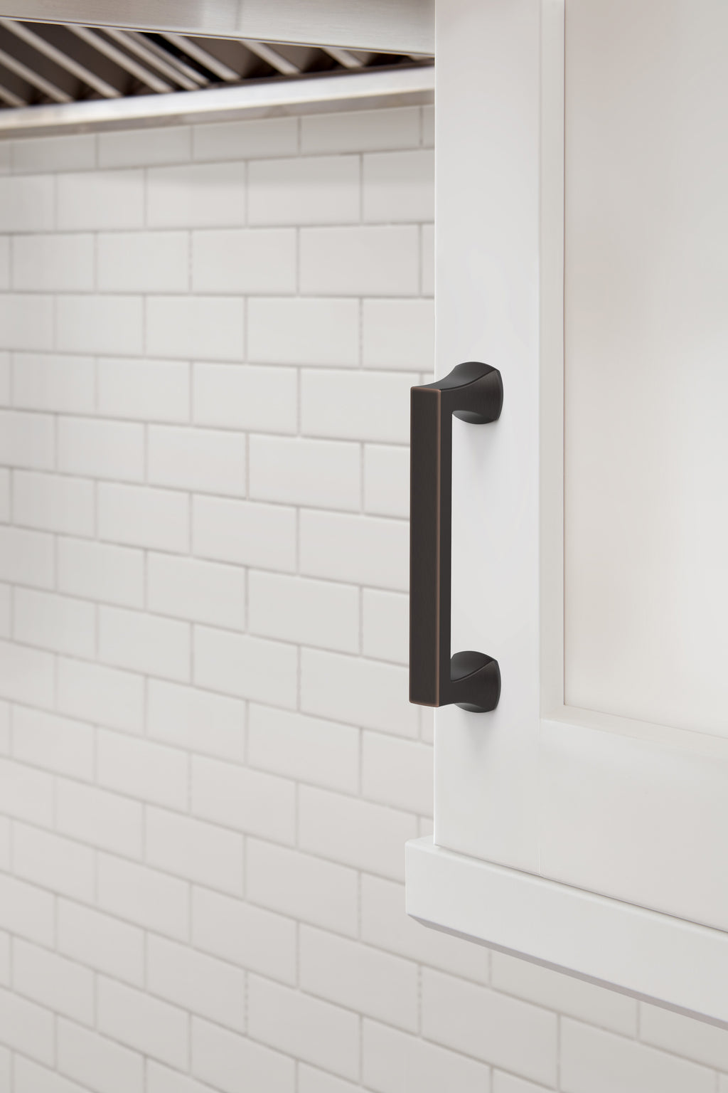 Amerock Hybridize Pull  Oil-Rubbed Bronze 3-3/4" Center to Center