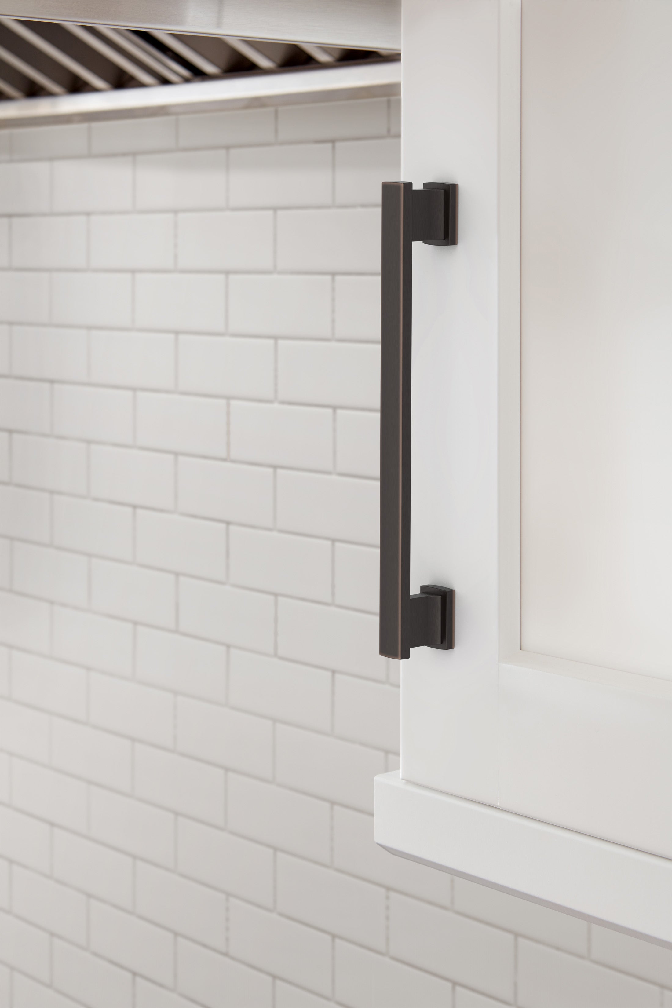 Amerock Triomphe Pull Oil-Rubbed Bronze 6-5/16" Center to Center