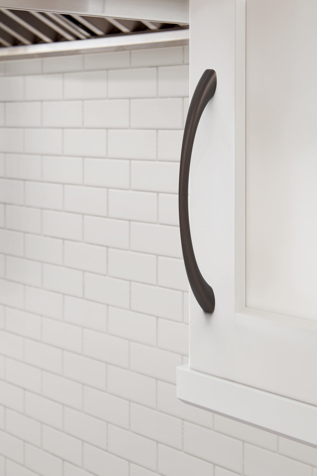 Amerock Vaile Pull Oil-Rubbed Bronze 6-5/16" Center to Center