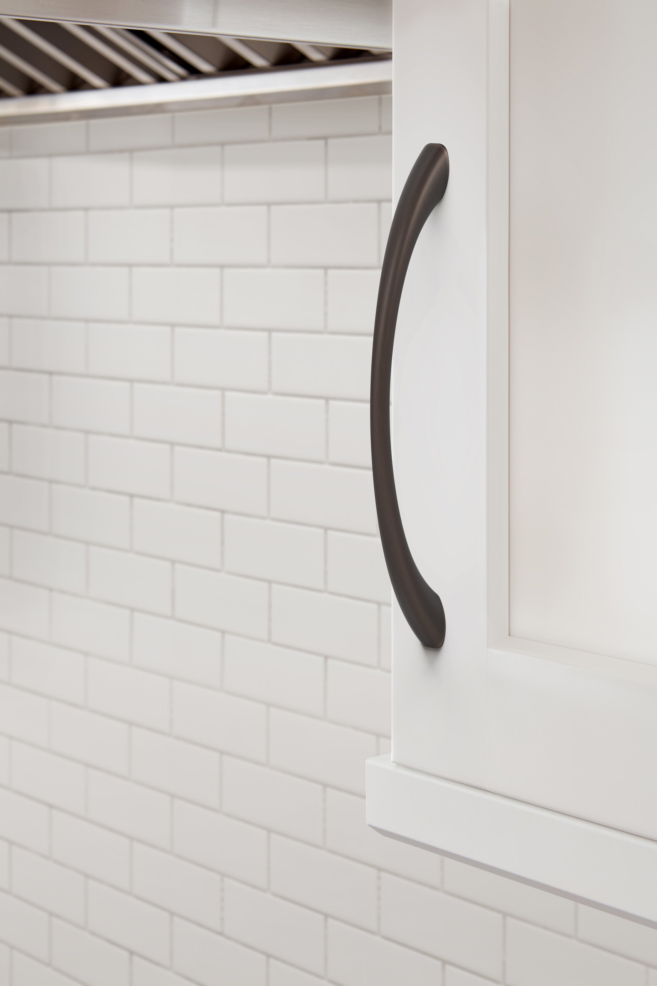 Amerock Vaile Pull Oil-Rubbed Bronze 6-5/16" Center to Center