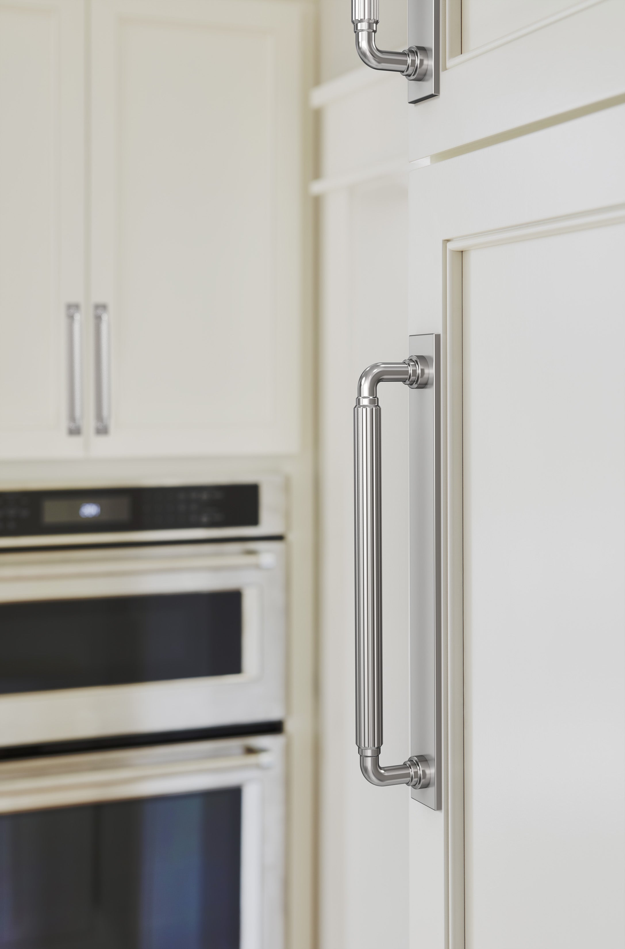 Amerock Ladera Backplate 7-9/16" Center To Center, Polished Chrome