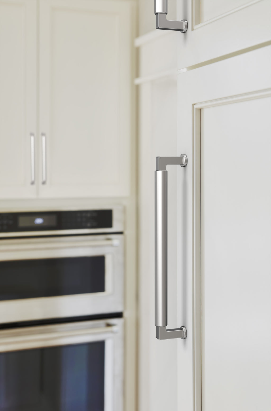 Amerock Balon Pull 7-9/16" Center To Center, Polished Chrome