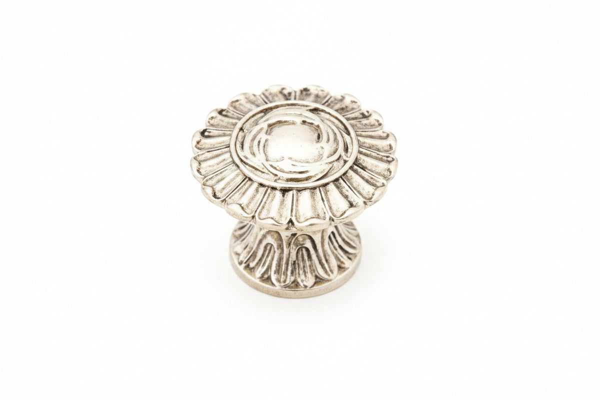 Schaub French Court Knob White Brass 7-3/8 in. Diameter