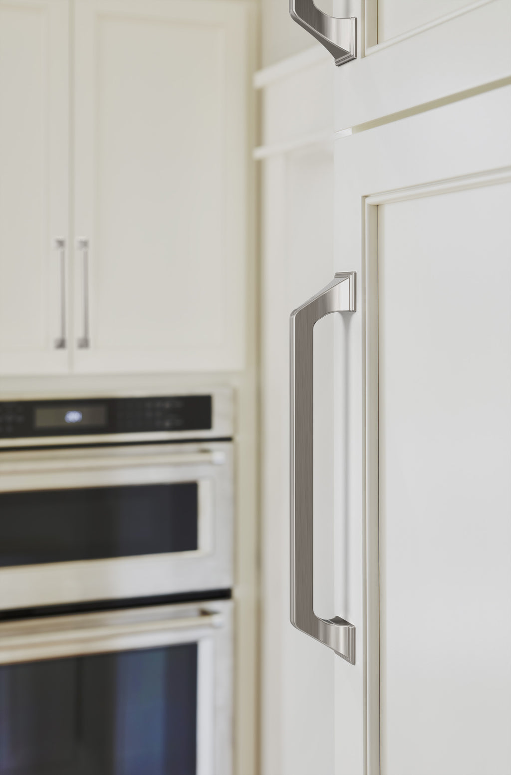 Amerock Exceed Pull  Satin Nickel 7-9/16" Center to Center