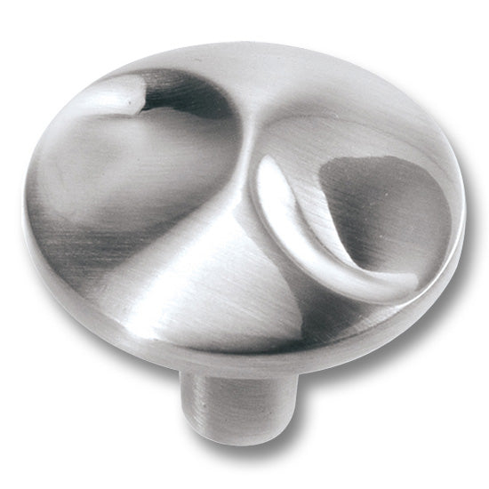 Hickery Hardware Surge Knob, 1-1/4" Dia