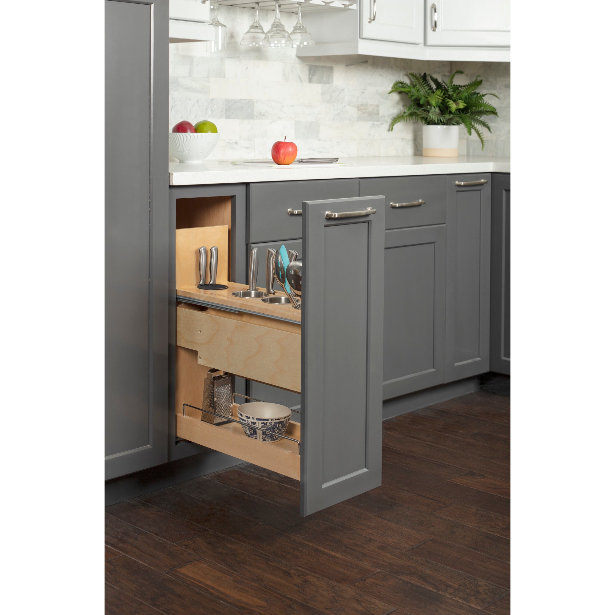 Hardware Resources "No Wiggle" Magnetic Knife Organizer Soft-Close Pullout 8" Width